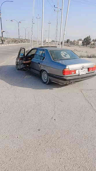 السلام عليكم BM موديل ١٩٩١ حجم 735i كير           اوتوماتيك رقم انبار مشروع وطني يرادلها ترتيبات وملاحظات للاستفسار *********** السعر 37
