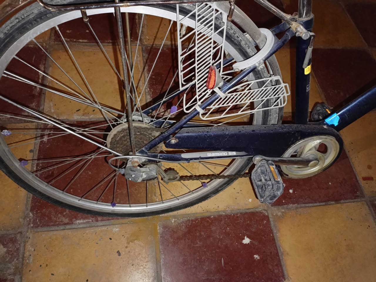 للبيع كل نقص مابي غير بس واير بريك والتاير الصوره بنجر


**إذا كنت صاحب هذا الإعلان وتريد حذفه لأي سبب، رجاءا أرسل رسالة إلى الدعم الفني**