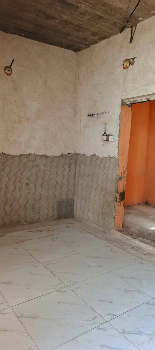 بيت للايجار 50 متر 
نجف حي النداء شارع الكفيل 
شارع 60 العرضي الأول وقرب شارع الكفيل.
يحتوي على غرفة وصالة ومطبخ وصحيات.
البيت نظافة وسط..
سعر الايجار 125 الف @إشارة


**إذا كنت صاحب هذا الإعلان وتريد حذفه لأي سبب، رجاءا أرسل رسالة إلى الدعم الفني**