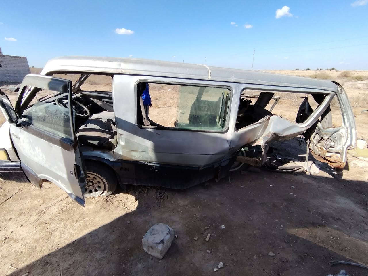 سلام عليكم كيه بسته مديل 94  نبيع  كوم حديد مكاني الديوانيه ***********
