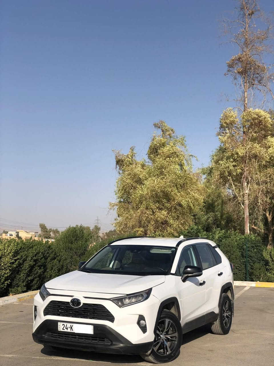 Toyoto rav4 2021 xle
 فول مواسه‌فاته‌ (ئۆتۆ هۆڵد , برێك به‌سمه‌ , به‌سمه‌ , رادار پشتو پێش , ته‌حه‌كوم ستێرن , خه‌تی جاده‌ , سێ مۆدی لێخورین , كوشن كاره‌بایی , )

گێر مه‌كینه‌ شاسی  براوه‌ به‌شه‌رت
65000 km رۆشتوو
به‌ناوی خۆمانه‌ ته‌حویل غه‌رامه‌ به‌ناوكردن به‌شه‌رته‌
پشت و پێش كه‌پسه‌ حیزام نییه‌ به‌ حیزام ده‌یفرۆشین
ژم:73 91 201 0772
ژم:13 86 475 0750 (edited)

ئـەگەر سەیارەکەت دەفرۆشیت نامە بنێرە با بلاوی کەینەوە لۆت
