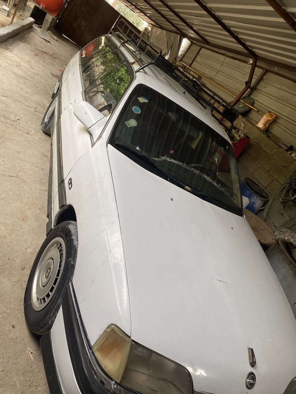 اوبل اوميكه موديل ٩٢ للبيع

***********
