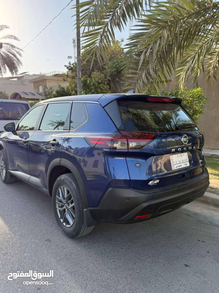 السلام عليكم نيسان روج
AWD SV 2021 

ماشية 54 الف كيلو

بدون صبغ

حجم المحرك : 4 سلندر 2500 تنفس طبيعي

كير ومحرك وتبريد و كهربائيات و رادار و حجر كلها بشرط بصمة تشغيل

كشنات جلد

شاشة ايباد

كاميرا خلفي

هاندبريك بصمة

رادار امامي

رادار جانبي (نقاط عمياء)

رادار خلفي (التحذير من الاصطدام)

حساسات خلفي

OFF-ROAD:SHOW: ECO:AUTO:SPORT

نحكم ستيرن

لايتات زينون ولد نهاري

سيارة بدون صبغ

حادثها بس دعامية امامية

مكان السيارة بغداد حي العامل

ب200 ورقة وبيها مجال

***********
