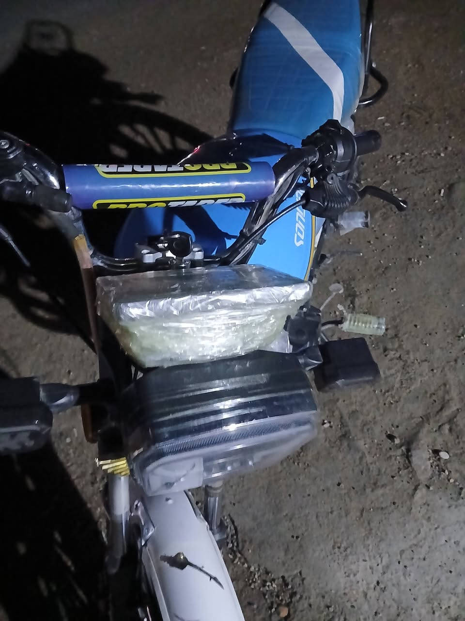 السلام عليكم دراجه سيفان موديل 2025 مكينه 200 مكفوله اي نقص مابيها صالنصه رياضي  البيع او المرواس سعر خاص وهذا رقمي ***********
