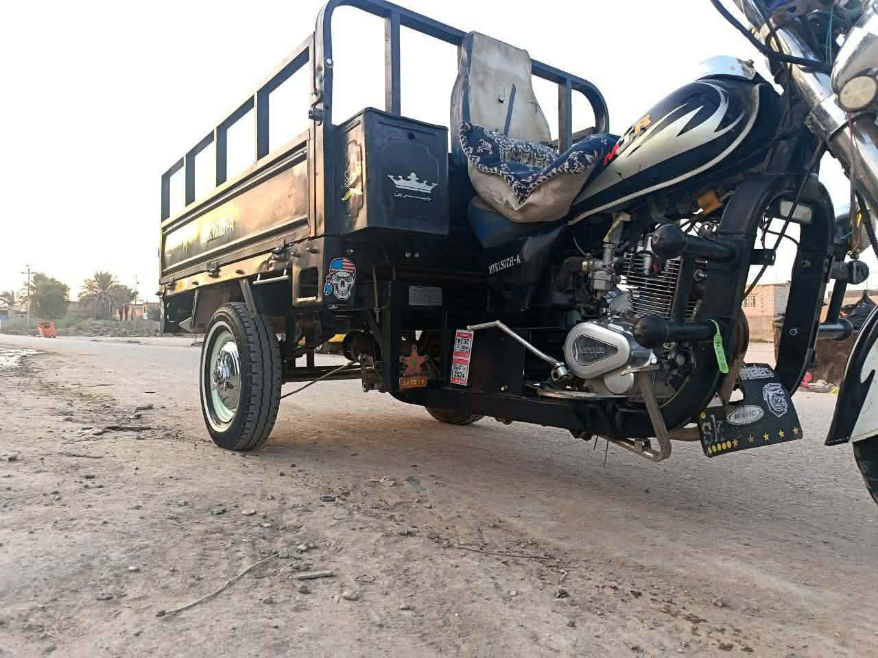 للبيع مديل 20 كفاله عامة وراق اصولي وكيل جبرين محرك جديد *********** مراوس اي شي سعر مليونين وبيهة مجال
