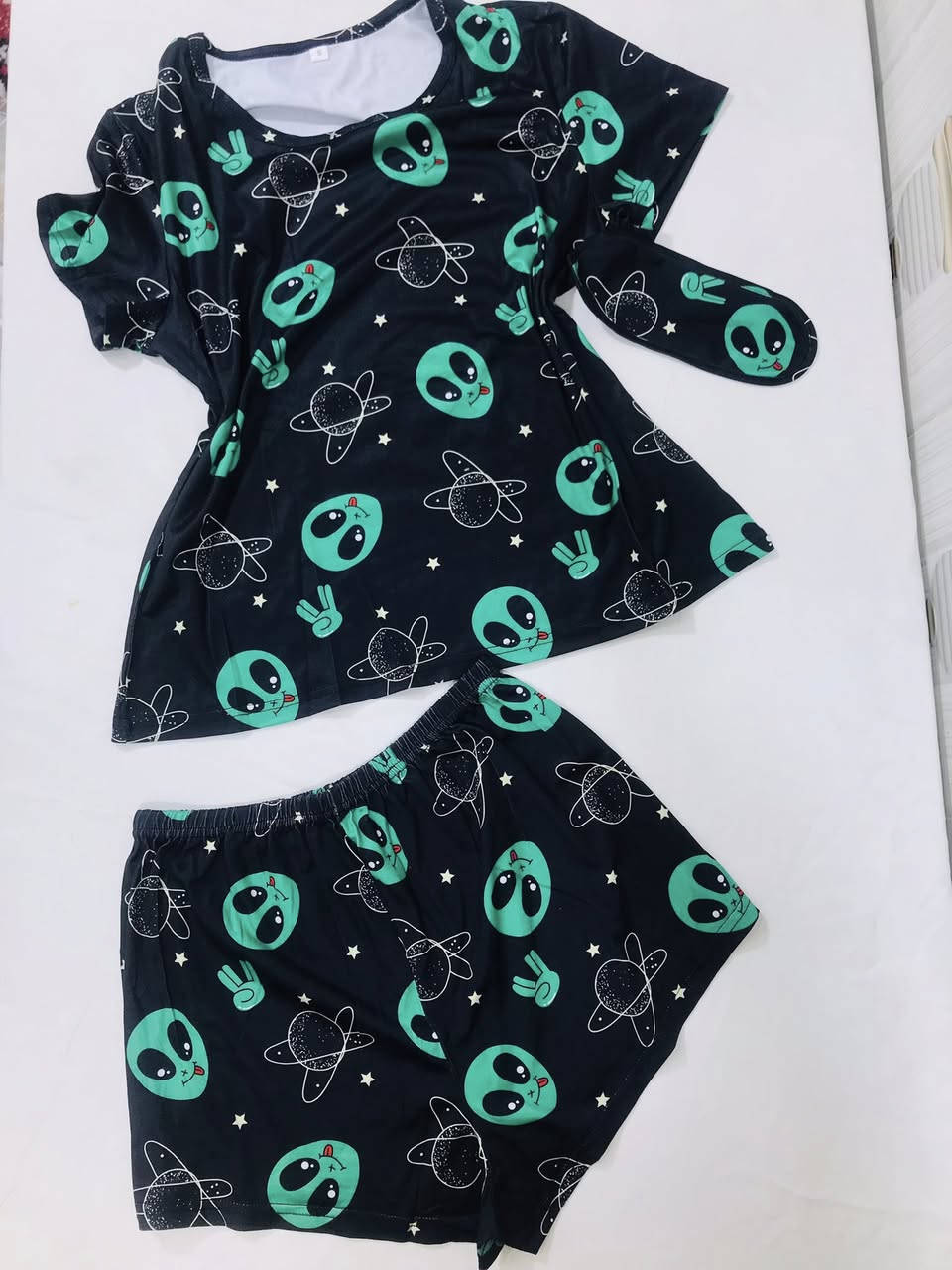 تراك شورت نسائي خامة بارده 
سعر القطعة 5ألاف 🌸 💙 
للطلب مراسله الصفحه 
تتوفر خدمة توصيل 🚕


**إذا كنت صاحب هذا الإعلان وتريد حذفه لأي سبب، رجاءا أرسل رسالة إلى الدعم الفني**