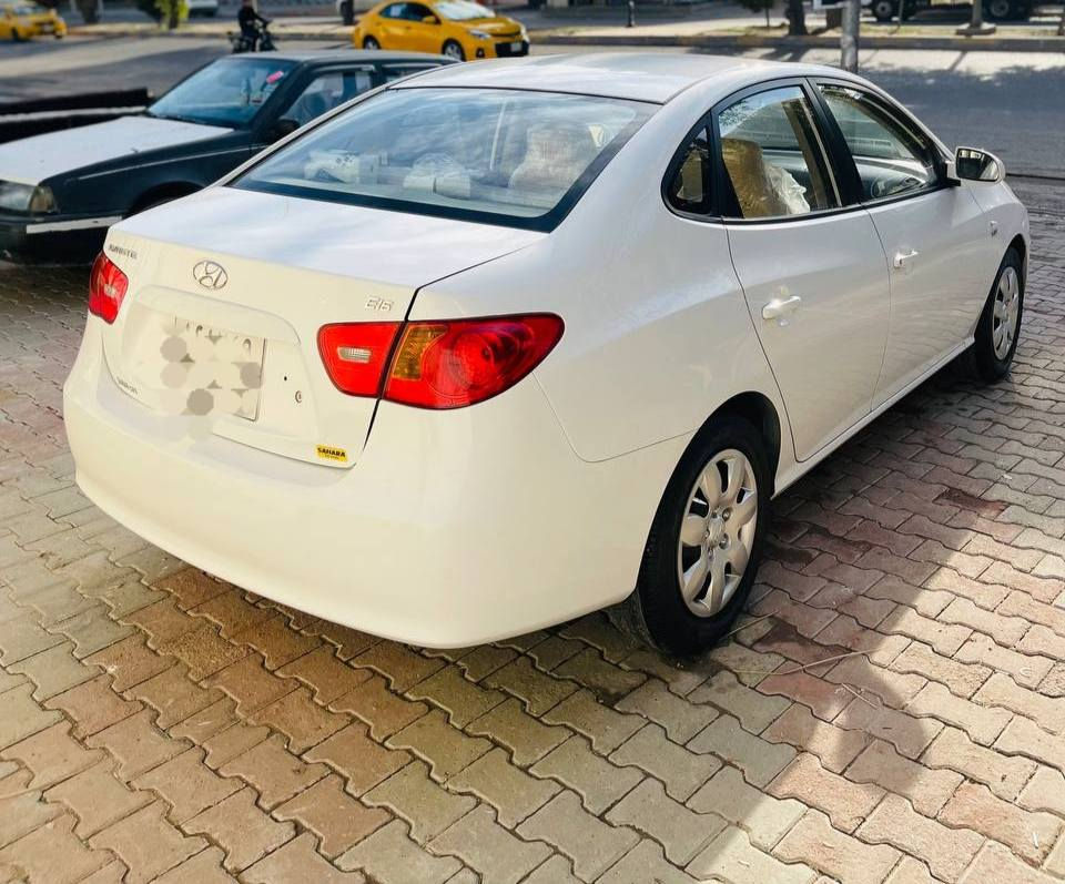 للبيع افانتي موديل 2009
رقم اربيل شرط تحويل
سيارة حاله شركه احله من صور
مكينه الكير شرط
سيارة يدات ابيض.. اريل خارجي
سيارة كلين من الصبغ.. . مكان سياره  و كركوك
استفسار ***********
سعر 118 $
