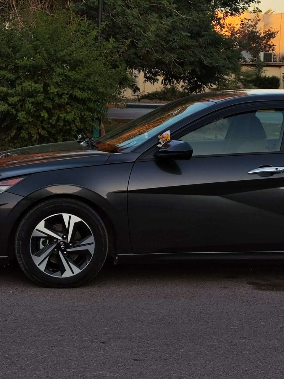 سلام عليكم
النترا ٢٠٢١ حادث جاملغ وبنيد ماشيه ٨٠ ألف كيلو متر ،،بغداد شهداء البياع
رقم الهاتف ***********
إرباك برده ستيرن فقط
السعر ١٤٠ بيه مجال بسيط
