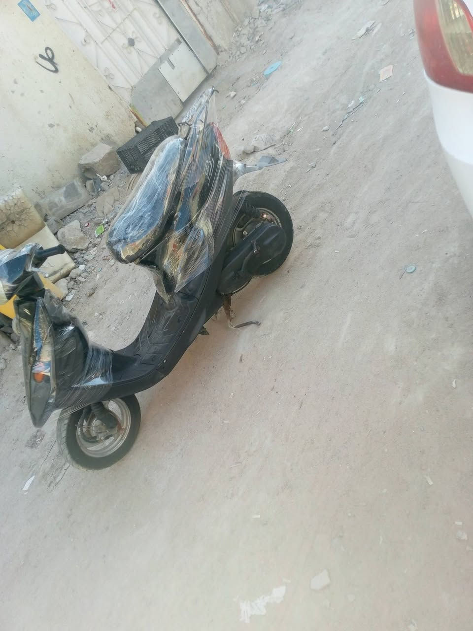 تسعه محرك ناعم وسلف شغال وعداد هورن كامله سعره225 وبيها مجال قليل***********
