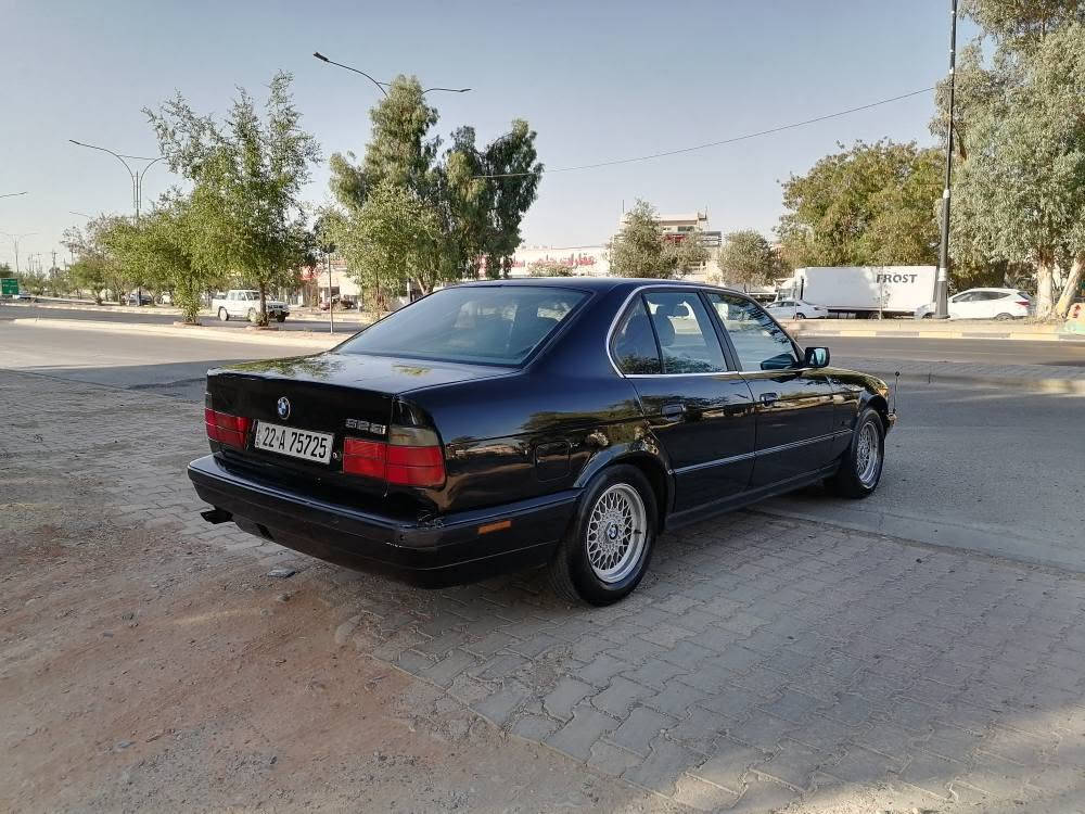 بیئم 525 بۆفرۆشتن مۆدیل1991
مكينه 525 كبس بيلاد گير تؤماتيك 
گيرو مكينه ي به شرت 
بی سەرف بی بوخار بي ليدراو
بؤياخ عام بؤ جواني رنگي ره ش قتران 
رەقەم هەولیر رەقەم سنه وي
تازایە تا 2030 به ناو خوماوي
تحویل غرامە بەشەرت
دەفتر بەنزینی هەیە
فول موصفات بس سلايت نيه 
کوشین جلد ناو فۆرمیکا
جام کارابا لایت ئه لقه زينون
تعدیل سورعە ويل حسير 4تايي تازه 
قفل مركزي پاوەر ABS
تبرید تبرید مەرکەزی
شان️صی اکسل بەشەرت
تاخم پیش کارابایی به شرت 
تەقەو ڕەقەی بەشەرت
ماڵی دۆستا دینار مصرفی تیا نیە
ناونیشان كركوك رەحیماوا 
***********
*********** كركوك, العراق
