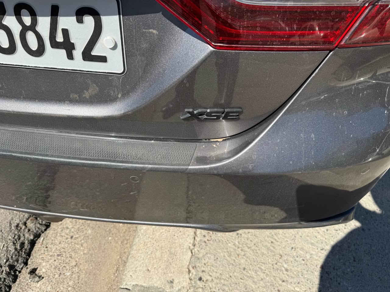 كامري موديل 2018
فول فول موصفات  XSE 
صور مع رقم شاصي موجود مرفق 
سيارا خير من الله 
موصفات  بانوراما داخل احمر من شركة 
ضرر فقط ربع جملغ صبغ  والباقي مكفوله 
سيار ةاسمي تحويل وكاله  نفس الوقت 
سعر ها 18500 $
مكان سيارة قضاء هقرة 
شراي يتصل واتس اب فايبر ماسنجر  على هذا رقم *********** دهوك, العراق
