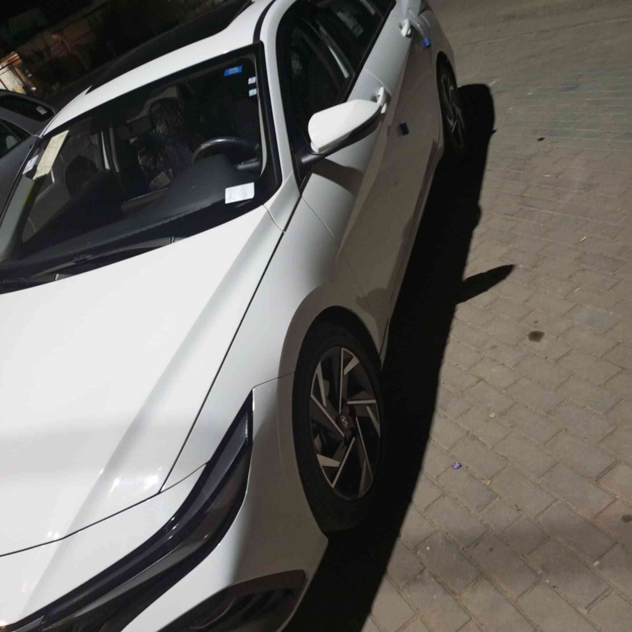 النترا 2025
ماشيه 15000الف
رقم اربيل 
 بيها بارد شبر بقبغ الصندوق بس
 سعرها 145$ ورقه بيها مجال حيل بسيط
ولستوا متواجد على فيسبوك فقط على
 رقم الهاتف ***********
