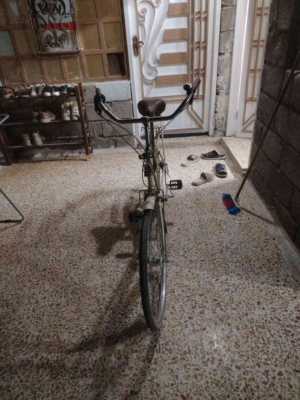 باسكل البيع كير شغال نضيف صطوب شغال يعني نصيف والسعر ١٠٠ وبي مجال العنوان حي السماح ي


**إذا كنت صاحب هذا الإعلان وتريد حذفه لأي سبب، رجاءا أرسل رسالة إلى الدعم الفني**