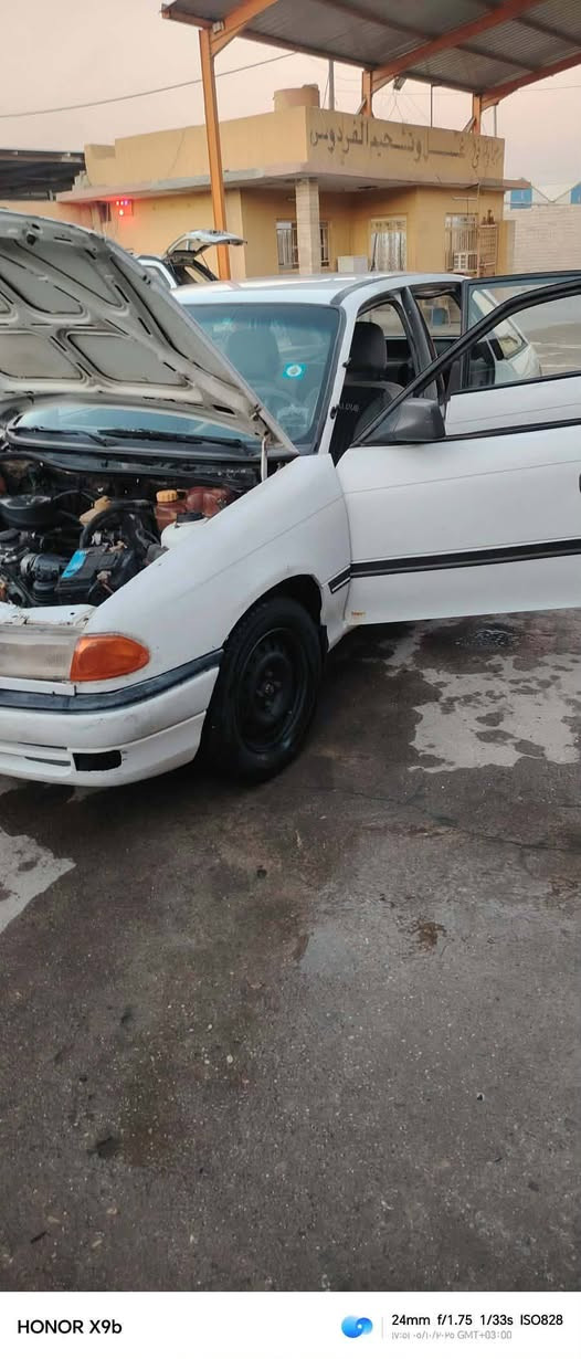 ‏‪0750 341 9563‬‏
‏‪0770 172 8825‬‏
استرا محرك ١٦ موديل ٩٥ كير محرك شرط طخم تاير جديد بيها صبغ كم قطعه تكم سقف شواصي شرط سنويه بأسمي  السعر 35
