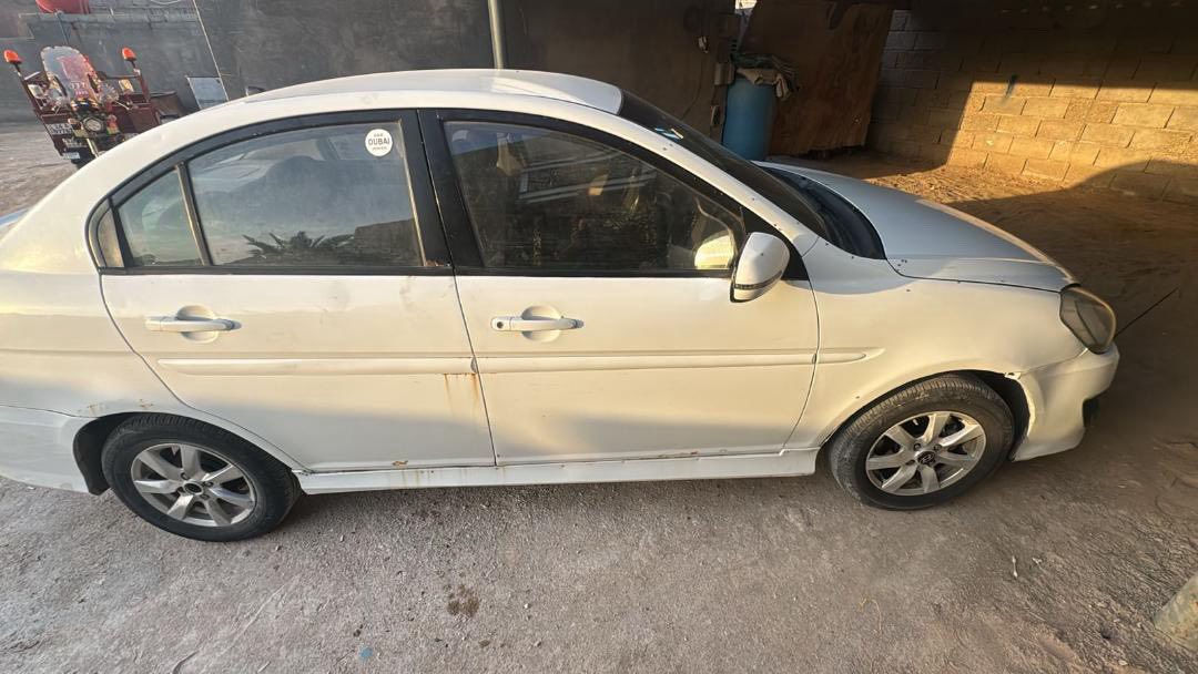 سياره اكسنت موديل 2011 خليجي  المكينه 1600
تبريد شغال وسياره نضيفها مابيه اي مشكله والشراي يجي ويشوف بعينه العنوان البصره السعر 75 وبيها مجال حك الجيه التواصل ***********
