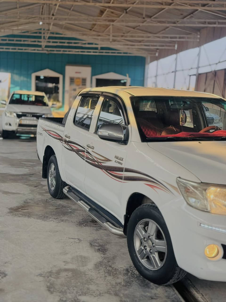 السلام عليكم للبيع تيوتا هايلوكس موديل 2015ناصي گير اوتماتيك شاصي 19رقم بابل إنگليزي جديده السياره ونضيفه كفاله من الصبغ السياره مال جناي المكان بابل الحله الحمزه الغربي 
للاستفسار ***********///***********☎️
