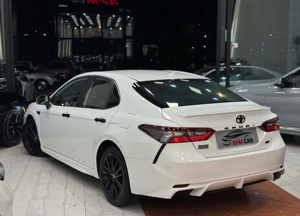 کوردی ـ عربـــــي 🔥 
TOYOTA CAMRY SE 2023 
Engine: V4 2.0L 
ژمارە هەولێر جاهیز 
40 هزار مایل روشتووە 
جمالوغ و بونیت بویاغە
ئێرباک یەک شان سیستەم 
وارد ئەمریکی 🇺🇸 
نرخی 198 وەرقە و مجال 
📍شوێن هەولێر 
~~~~~~~~~~
0751-2004-377
0772-818-6453
~~~~~~~~~~
TOYOTA CAMRY SE 2023
Engine: V4 2.0L 
رقم اربیل جاهز 
ماشي 40 الف 
بونت جملغ صبغ 💎 
ایرباک واحد بردة سیستم 
وارد امریکي 🇺🇸 
سعر 198 وەرقە بي مجال 
📍مکان سیارة اربیل أربيل, العراق


**إذا كنت صاحب هذا الإعلان وتريد حذفه لأي سبب، رجاءا أرسل رسالة إلى الدعم الفني**