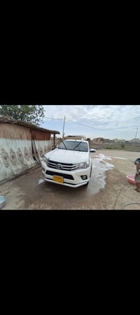 (السلام عليكم بيكم تويل اوربي   للبيع )  سياره بيه بس بنيد مدبل لباقي ...