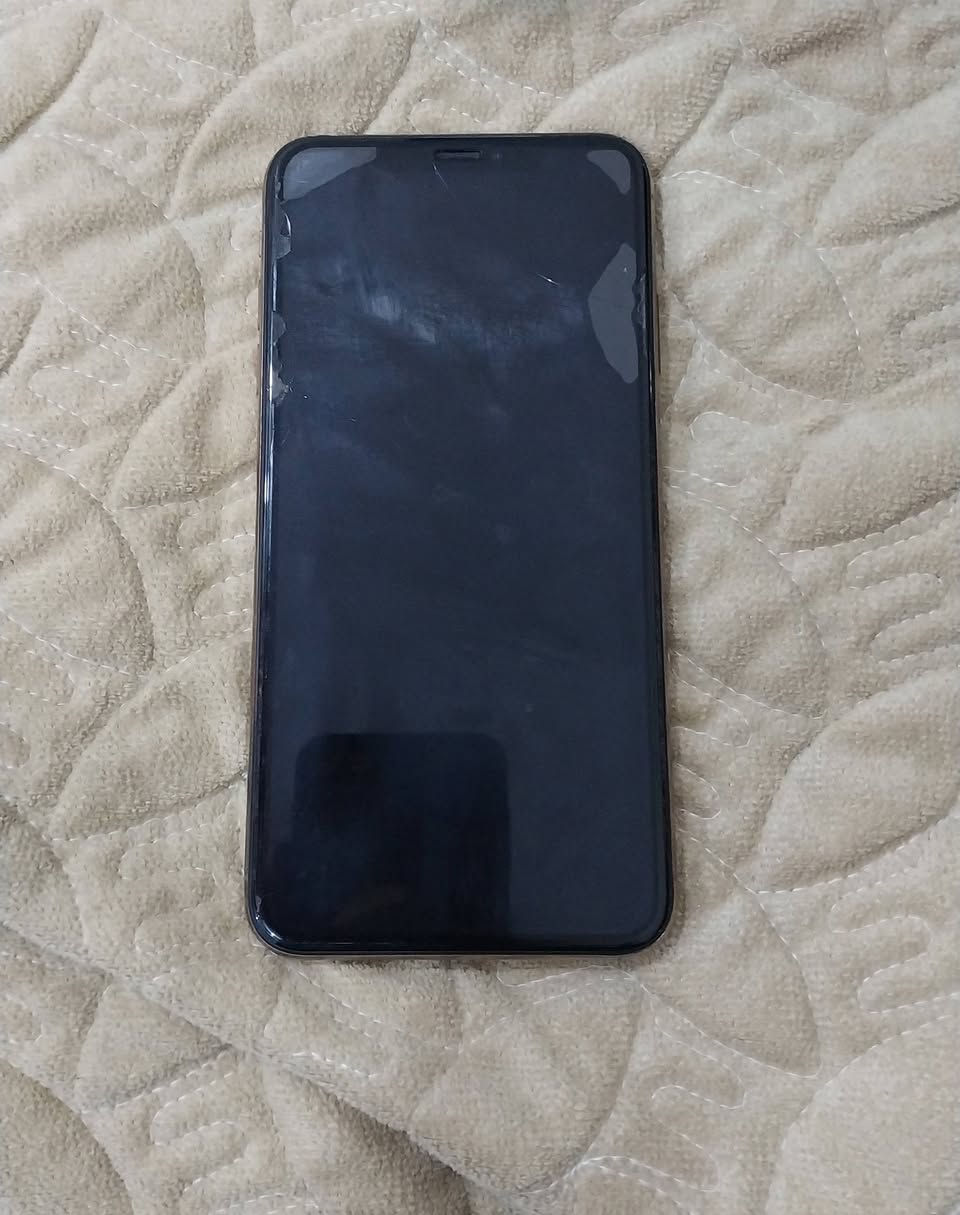 ايفون اكس ماكس للبيع الذاكره 256 بطاريه 77 اصليه ما مبدله ما مفتوح بس الاقطه مال صوت شويه ضعيفه  السعر 280 وبي مجال العنوان الناصريه شارع الامام علي


**إذا كنت صاحب هذا الإعلان وتريد حذفه لأي سبب، رجاءا أرسل رسالة إلى الدعم الفني**