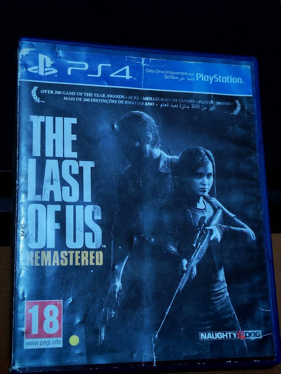 بلي ستيشن 4 سلم ذاكرته  تيرا نظام 12,52 لامفتوح ولا داخل صيانه  ملحقاته يدتين وحده اصليه مال الجهاز والثانيه تجاري باب اول مع  يوبي اس محتاج بطاريه فقط مع 4اقراص السعر 250 يوجد توصيل 

درايفر 
ريد ديد 
بيس 19
ذا لاست اوف


**إذا كنت صاحب هذا الإعلان وتريد حذفه لأي سبب، رجاءا أرسل رسالة إلى الدعم الفني**