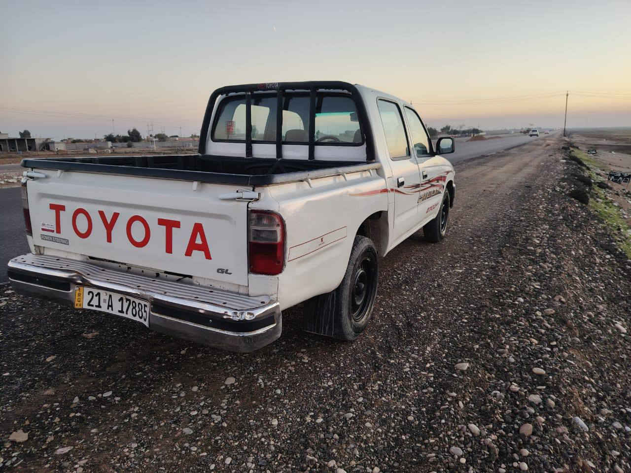 سلام وعليكم سياره للبيع تويوتا الفين 2001 جديده باور ستيرن كشن منفصل تبريد سياره مال جناي مابيها اي نقص جديده بيها باب البدي صبق وشويا براس البنيد رقم سليمانيه دولي سعر98 مكان ديالى العضيم ***********
