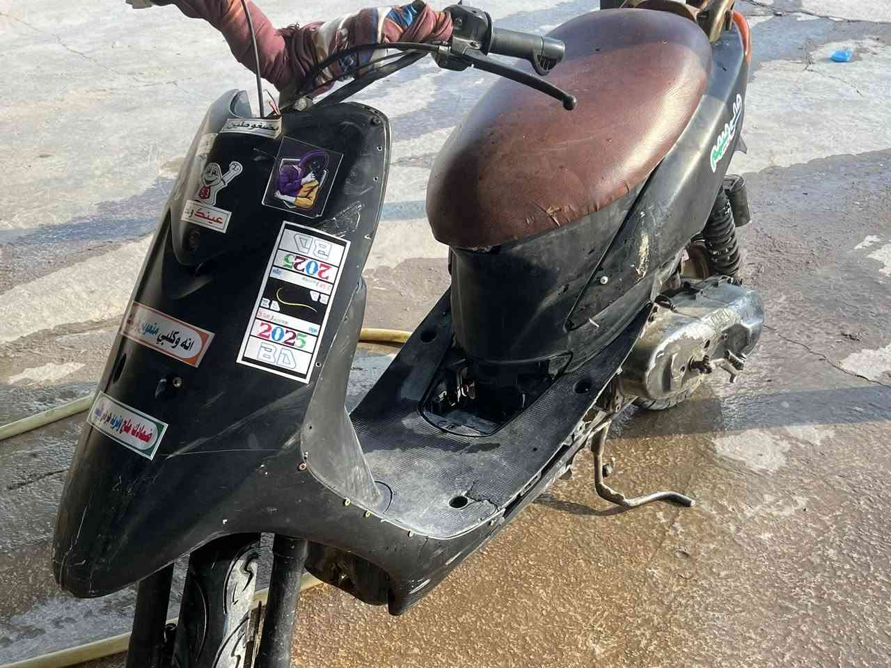 السلام عليكم ياماها 60 للبيع نضيفه شلعه ومعدل فول تايرات كله جدد السعر 190 مكاني الديوم قرب اسواق الزوبعي رقم ***********
