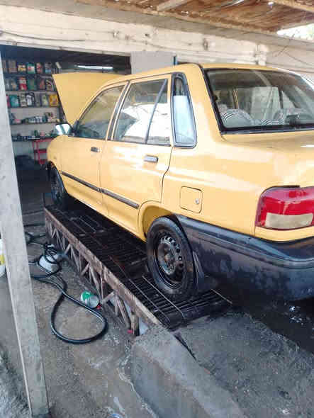 السلام عليكم سايبه 2013
ماكينه خير من الله كير خير من الله 
كهربائيات كلها شغاله 
السعر 27 وبيها مجال للطيبين 
رقم الهاتف ***********
