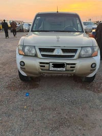 باجيرو • ٢٠٠٣ • مكينة ٣٠٠٠