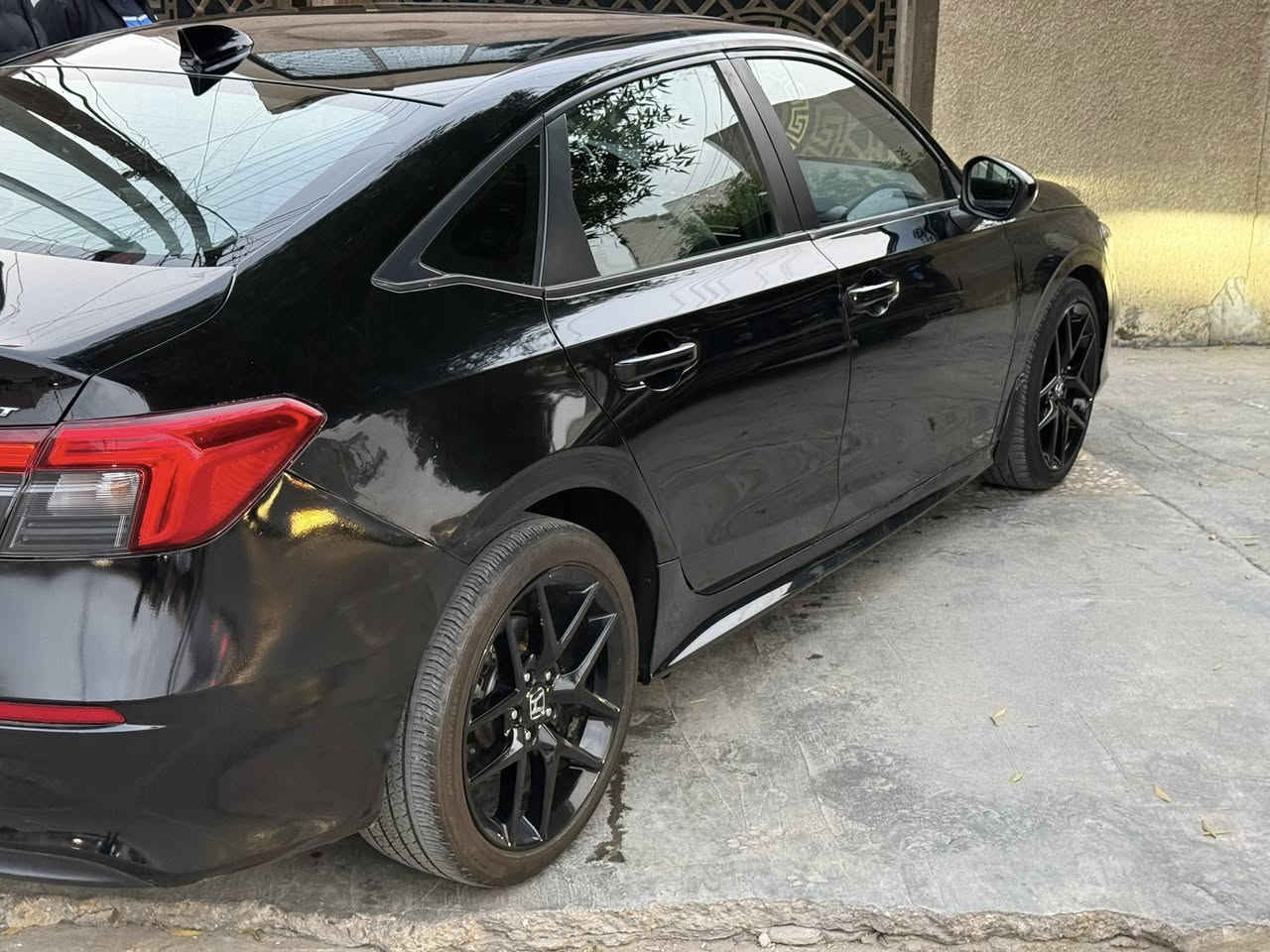 هوندا سيفك  2025 سبورت
دخول جديد 
هايبرد محرك 2000 تنفس طبيعي
حادث السياره جاملغ  وباب الراكب مبدلات بلادي نفس لون بنيد بارد فقط 
ماشية  34000 mi
فتحة سقف / بصمة / تشغيل عن بعد 
رادار امامي خلفي جانبي 
***********
مكاني بغداد حي الجامعه
