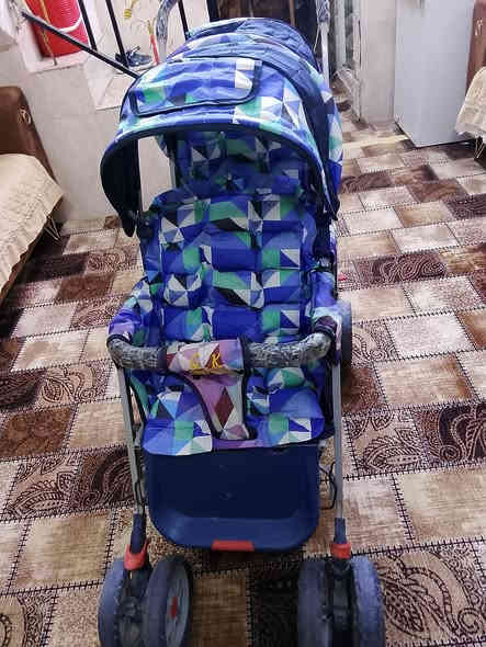 السلام عليكم عربانه اطفال ام النفرين نظيفه اي كسر ما بيها السعر 50 وبي مجال العنوان كربلاء حي الامام علي قرب مستشفى الكفيل الهاتف ***********
