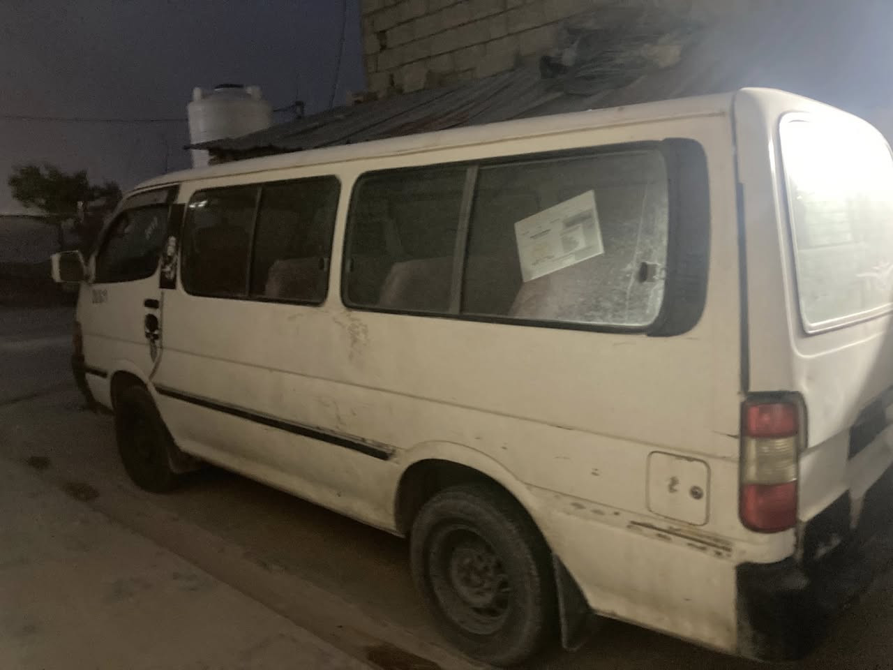 السلام عليكم هايسه للبيع
موديل 92 سنويه بعدهه ماصاقطه لل 28 
14 نفر مكينه وكير ونجي 6 شرط مكفوله كفاله عامه 
صدر امامي وخلفي جديد باتري جديد تخم تايرات جديد السعر 29 وبي مجال مكاني ديالى رقم ***********
