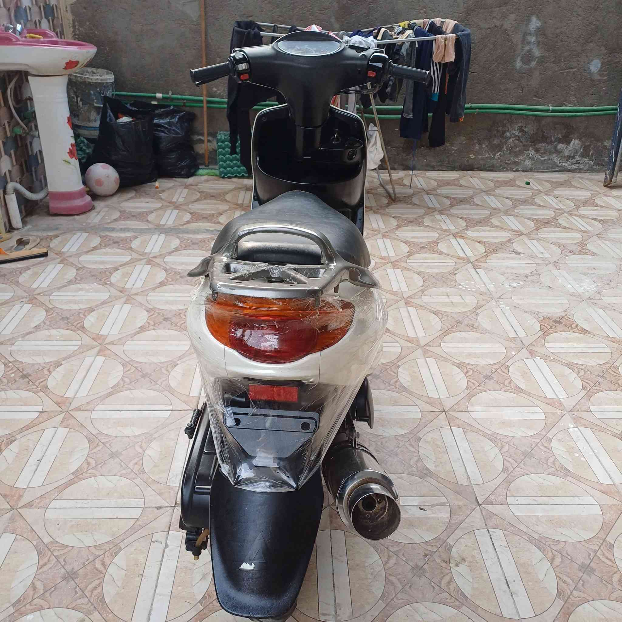 اكزز فحل طبع حاويه كفاله اكزوز رياضي كاتم *********** الرميثه مليون و٥٠٠ مكلف بل نشر
