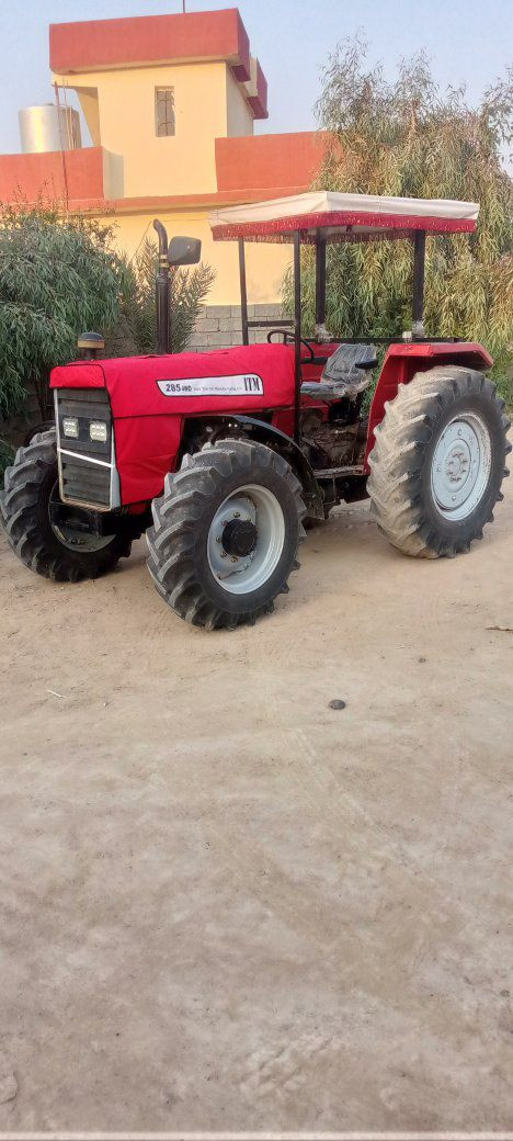 للبيع للبيع تركتر انگليزي 75 امحور دبل السعر 95 ورقه او بي مجال للاستفسار ***********
