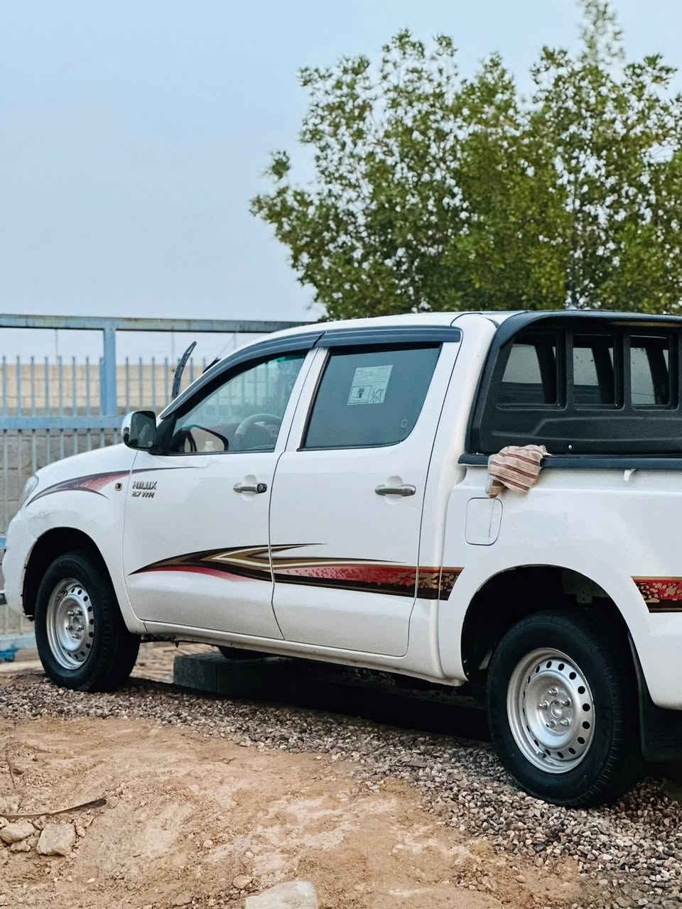 سلام عليكم
بيكب فلاونزه ناصي 2009 اوتو مكفوله السيارة كير  مكينه بدي تبريد كفاله عامه عد الدحجات الي شوف العين  بيه شاشة كامرة حساس سيارة كامله تخم تاير حداده جديده ما بيه اي نقص رقم بصرة السنويه ل28 بأسمي تحويل ثاني يوم مكان السيارة البصرة خور الزبير
السعر 165 $
للأستفسار *********** 
الشراي يتصل ويدلل
