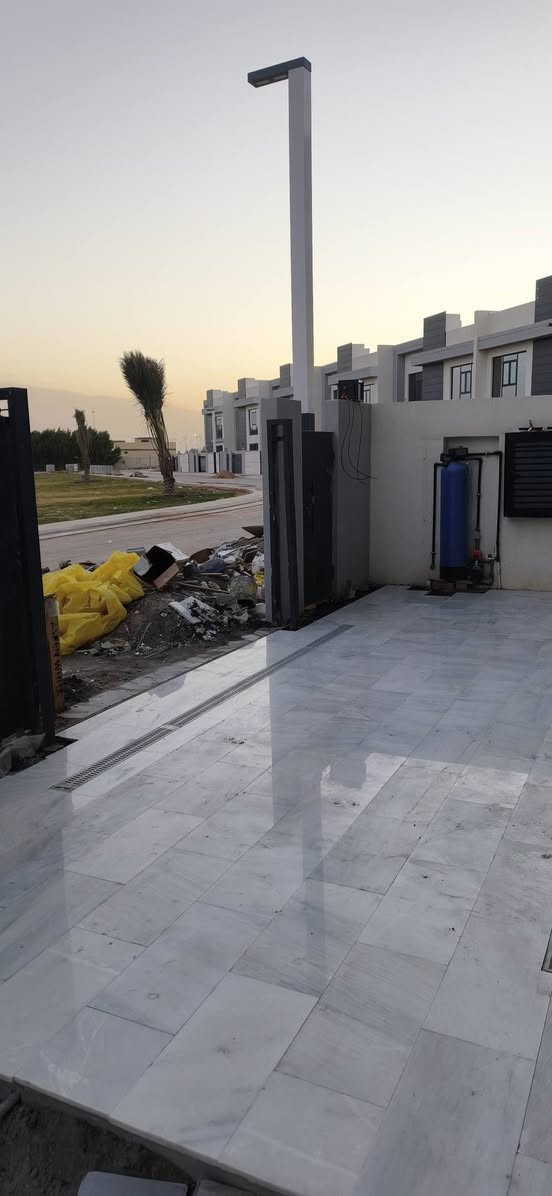 ارضيات رخام  موقع  مجمع الجوهره 
*********** اثير لسيراميك ومرمر
