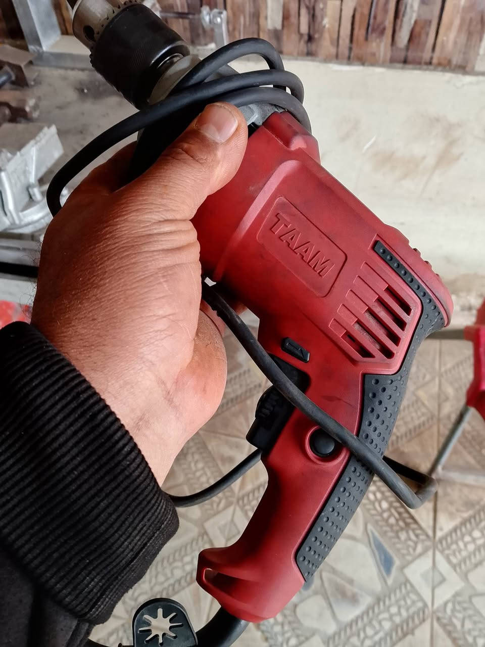 دريل تام اصلي شد وفتح مستخدم بس مرتين سعر 25،، ***********
