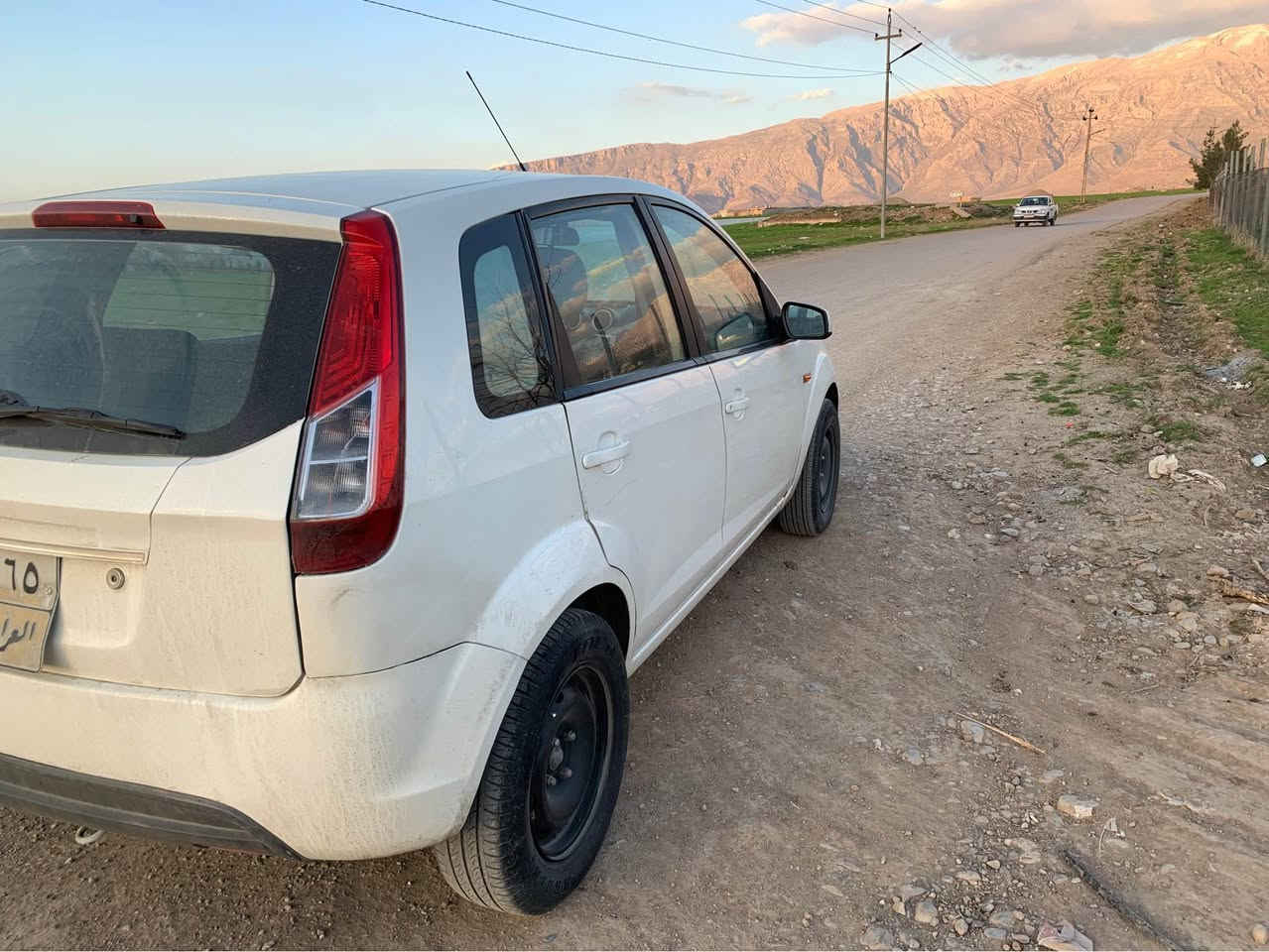 گێڕو مەکینە بەشەرت چوار تایەی تازەی لە ژێرایە 
پەڵەیەک سنوقی بۆیاخە دوو پارچەی گۆڕاوە بە بیلاد بۆیاخی شەریکە
0775 0204045 السليمانية, العراق
