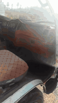 السلام عليكم فتون مديل 15حره راعيه بل دوانيه حاضر لتحويل كير محرك فور واي لاتبخير ولاتنقيص السياره جاهزه وخير من الله السعر 55المكان البصره شط العرب الجزيره هاتف ***********
