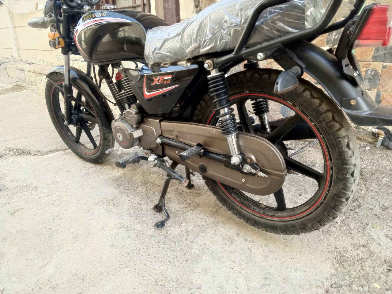 دراجه شأنك
موديل 2025

نضافه 90/100

سعر/750
عنوان بغداد الكرخ قرب ملعب نادي الزوراء 
رقم هاتف ***********
