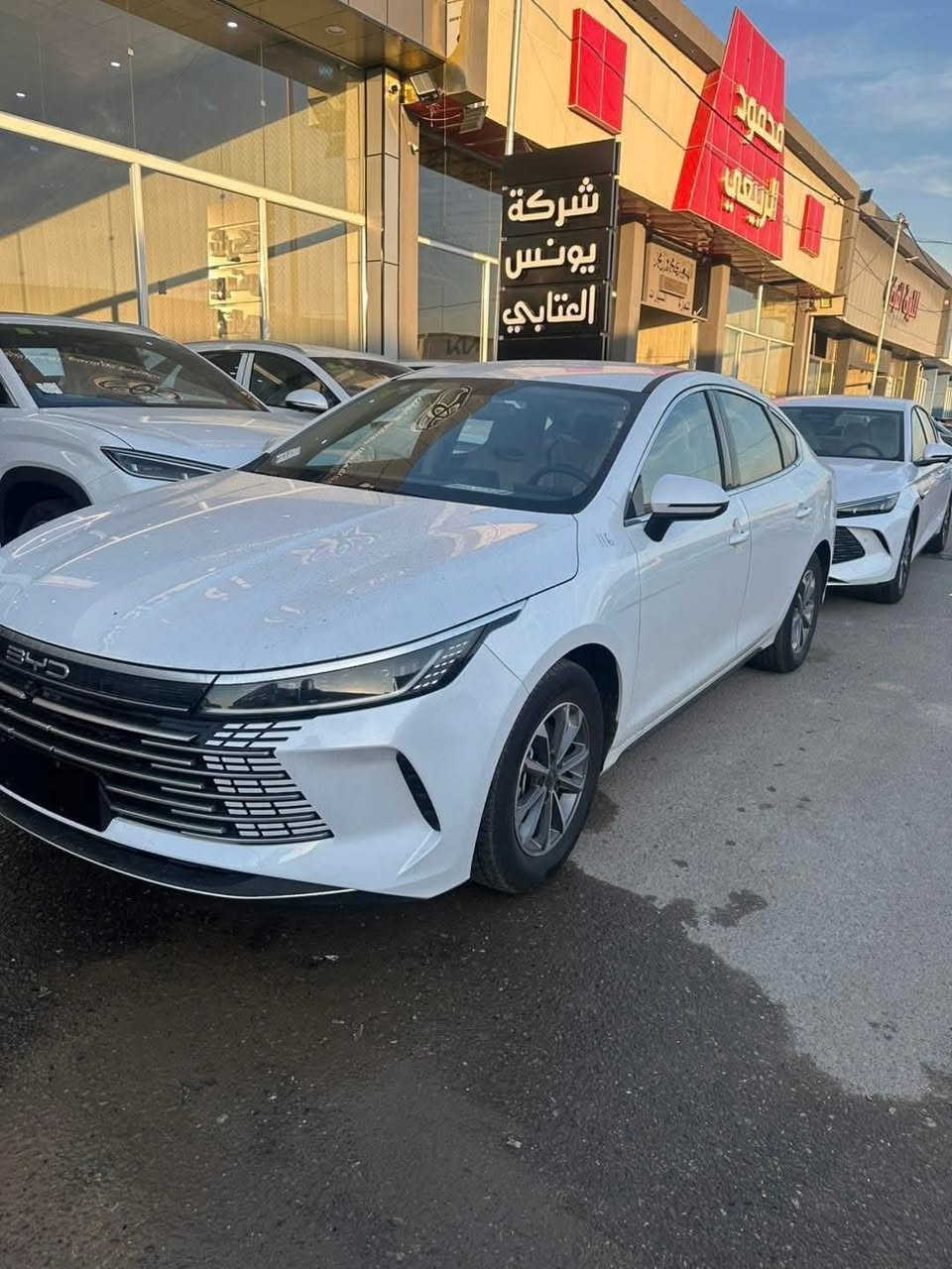 سلام وعليكم حبايب سيارات قسط مقدمه ٩ مليون
وبل شهر ٥٠٠ الف  سكن مو وحده ستلام فوري 

معارض البياع ***********وتساب فقط
