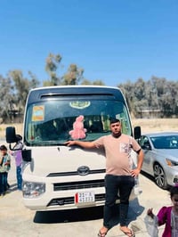 🚐 لذلك وفرنالكُم كوستر مريحة حديثه  ونظيفة للذهاب إلى حفلات التخرج   ✨...