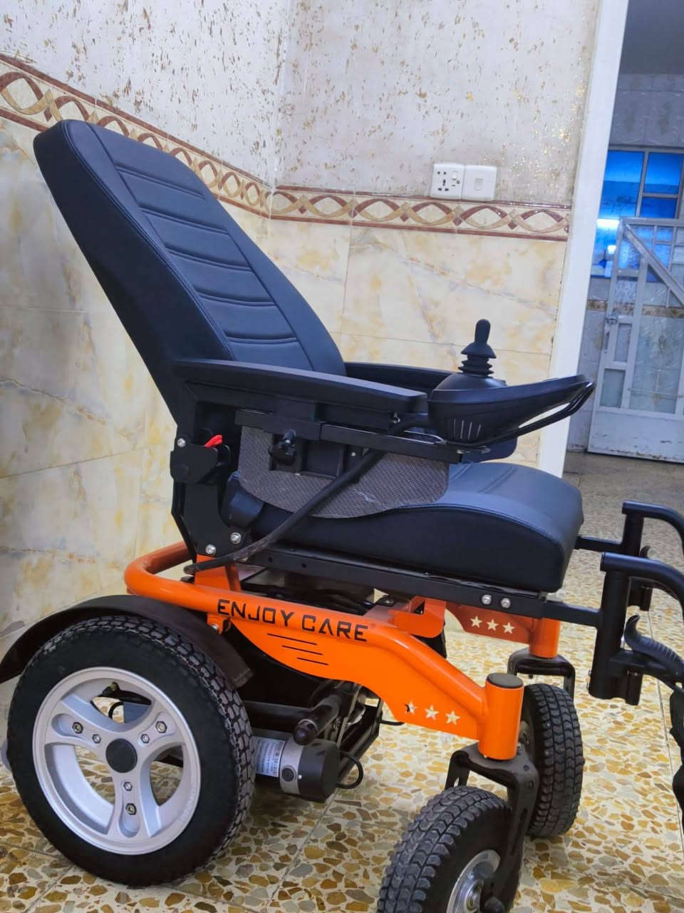 بيع كرسي كهربائيّ جديد ممستعمل للشراي يتصل على رقم *********** فقط 
مكان موصل
