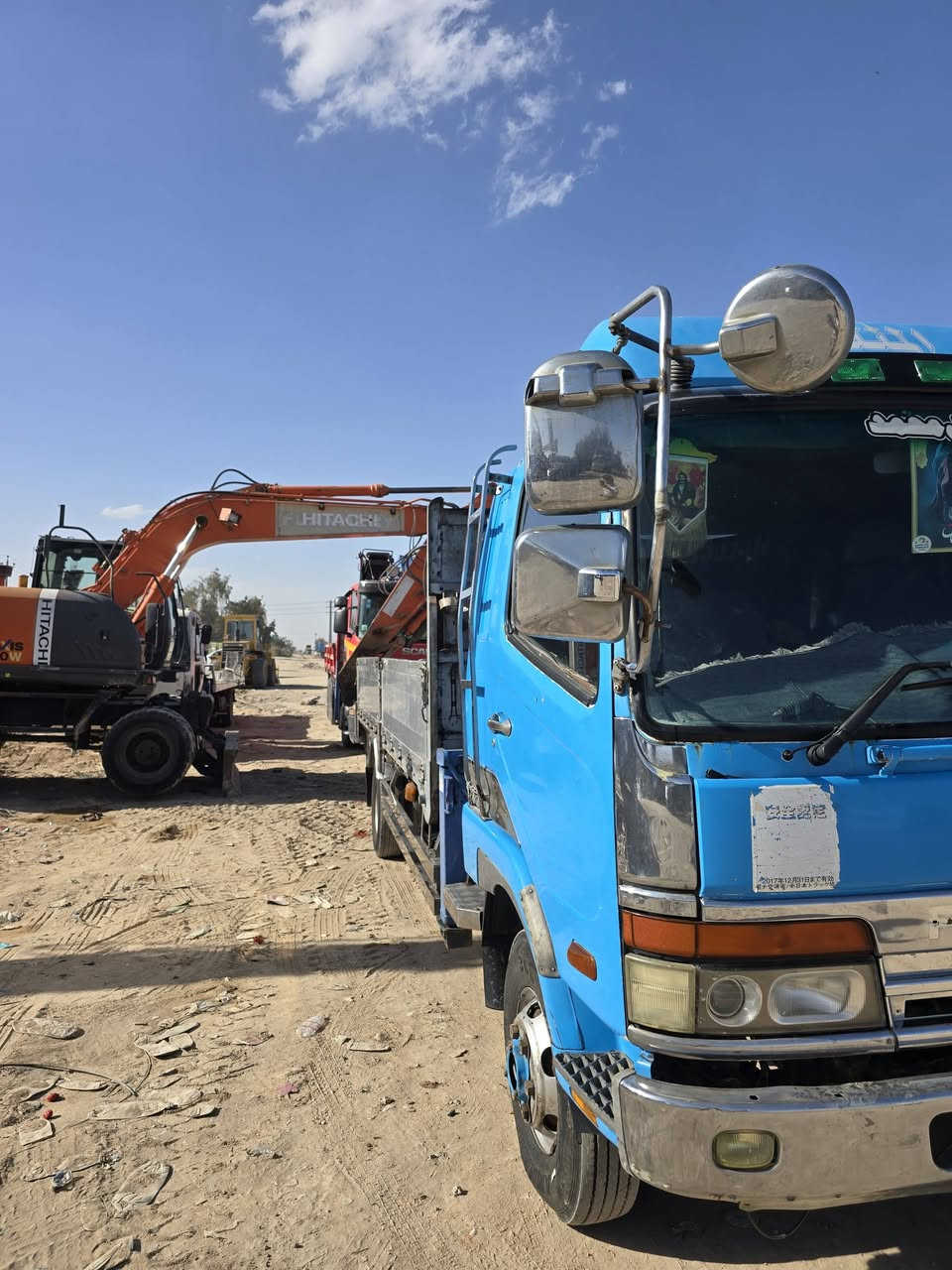 فوزه بزون موديل 2003 اصل شاصي عريض لخير تخم تاير سنويه مشروع وطني مداور ثاني يوم  كرين  3600 طن  سوبر زت تادانه/ المو  شراي لا يتصل رجان  ***********
