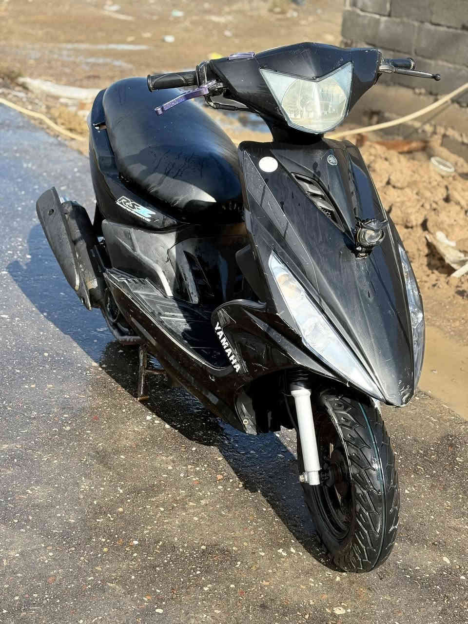 سلام عليكم دراجه ماكس مضلع نوزل  كلشي شغال بس الدبل المامي  واكف ومفتوحهً مره وحده نكرت سفل تشتغل المكان القرنه العلوه  السعر ٦٠٠  الستفسار واتساب بس ***********
