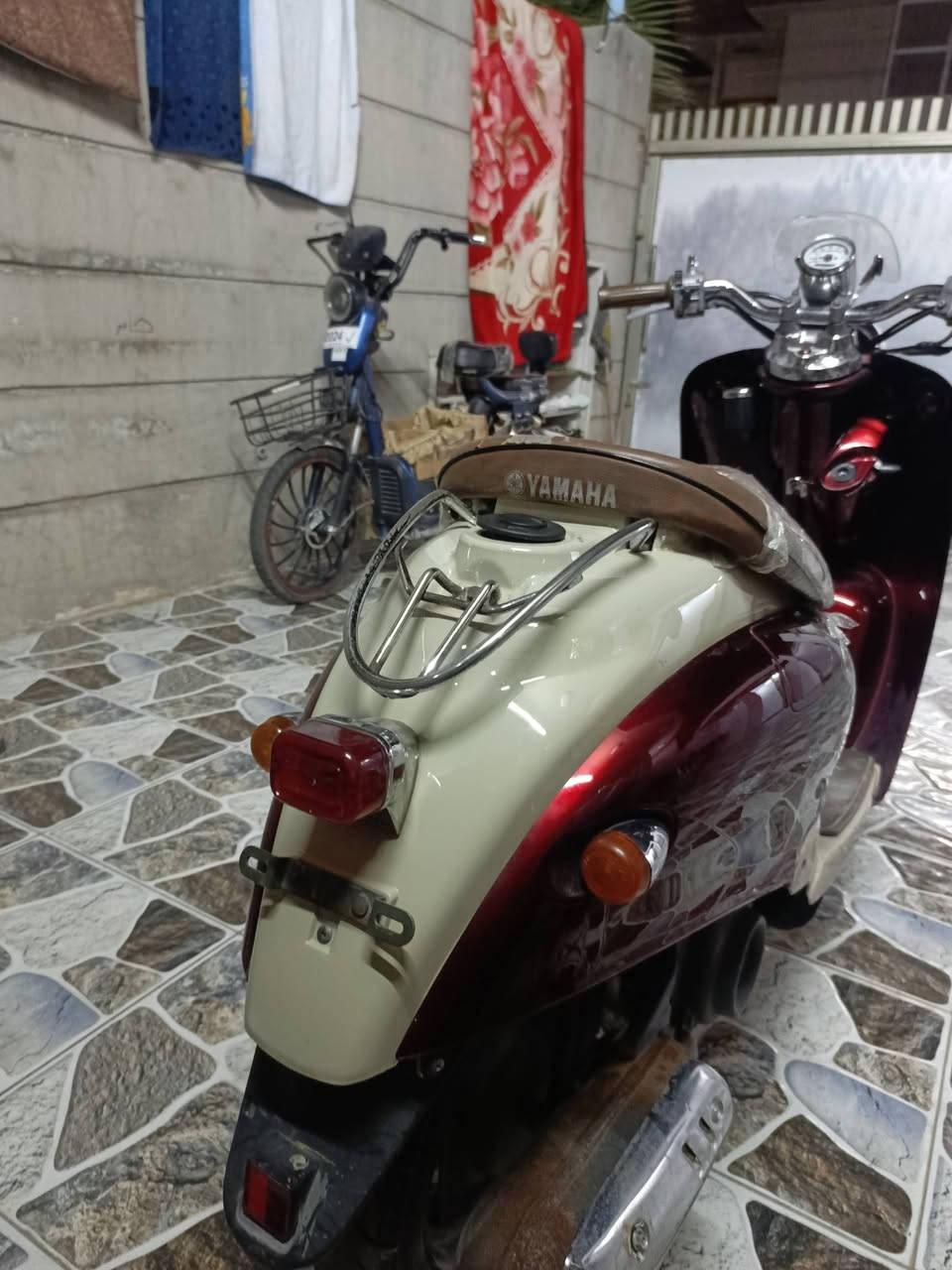 سلام عليكم ماطور عبد الحليم للبيع نضافه %99 فول شغال كهربائيات شغال ماعده سلف سعر 520 وبي مجال قليل مكان كركوك قادسيه الثانيه الرقم (***********)
