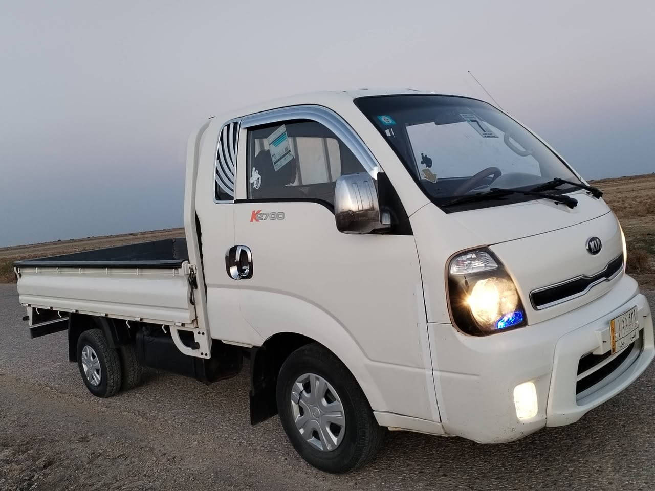 سياره كيا حمل 2017
السعر 106
سياره ماشيه 95الف فقط
رقم بصره هزه جديده   مشروع وطني
سياره زيرو كفاله عامه من الشخط والرصعه شرط الكفاله وينه اليدور نضيف
مكينه بعدها بتراب الشركه كارتون ومكفوله ع وضع الشركه برغي ما مفتوح بيها
دواخل جديده بعدها بنايلون الشركه
تبريد تدفئه كلها شغاله
كهربائيات كلها شغاله
سياره مابيها نقص ولا بيها شخط تجي وتشوف اذا لكيت بيها رصعه كروتك عليه
مكان السياره ناصريه للاستفسار اكثر الاتصال على الرقم ***********
