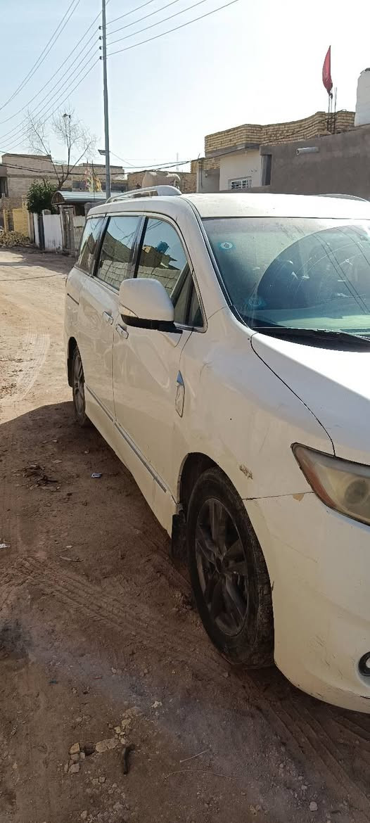 سلام عليكم( رجاءاً اقره المنشور كامل )
نيسان كويست 
موديل 2012
فول مواصفات 

8 راكب بيها كرسي اضافي

السياره بدون حادث مابيها قطرة معجون بيها بس طخه خفيفه بالجاملغ الايمن وراجع على البارد 

مكينه كهربائيات مكفوله 

(بيها خلل من تمشي بالبدايه ثكيله بس تعبر العشرين تنطلق ومرات يفصل الكير مايبوش بس ادوس تمشي على كيفها يعني الكير مرات يفصل ابيع على هاي الوضعيه )

(يعني ابيع بدون كير )

رقم بغداد انكليزي 
مشروع وطني بأسمي 
السعر 105
مكان السياره ناصرية مركز 

للتواصل تفضل خاص واني حاضر


**إذا كنت صاحب هذا الإعلان وتريد حذفه لأي سبب، رجاءا أرسل رسالة إلى الدعم الفني**