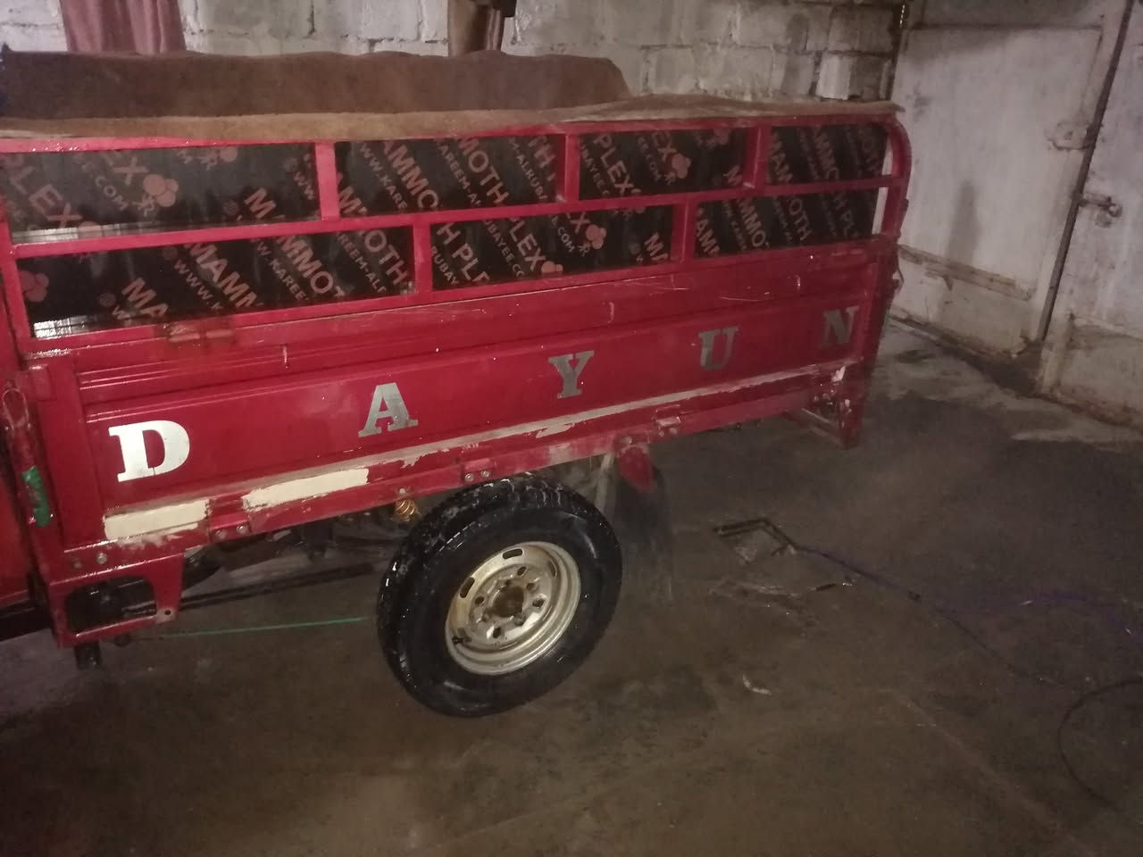 ستوته للبيع موديل 2019 أوراق كامله  اصوليه
مكينه نضيفه
مغلفه خشب بدون صبغ كهربايات شغاله
تخم تاير
تشتغل سلف وهندر 
كلشي مانقصها
العنوان بغداد الحسينه الراشديه
الشراي يتصل اويراسل واتساب
***********
