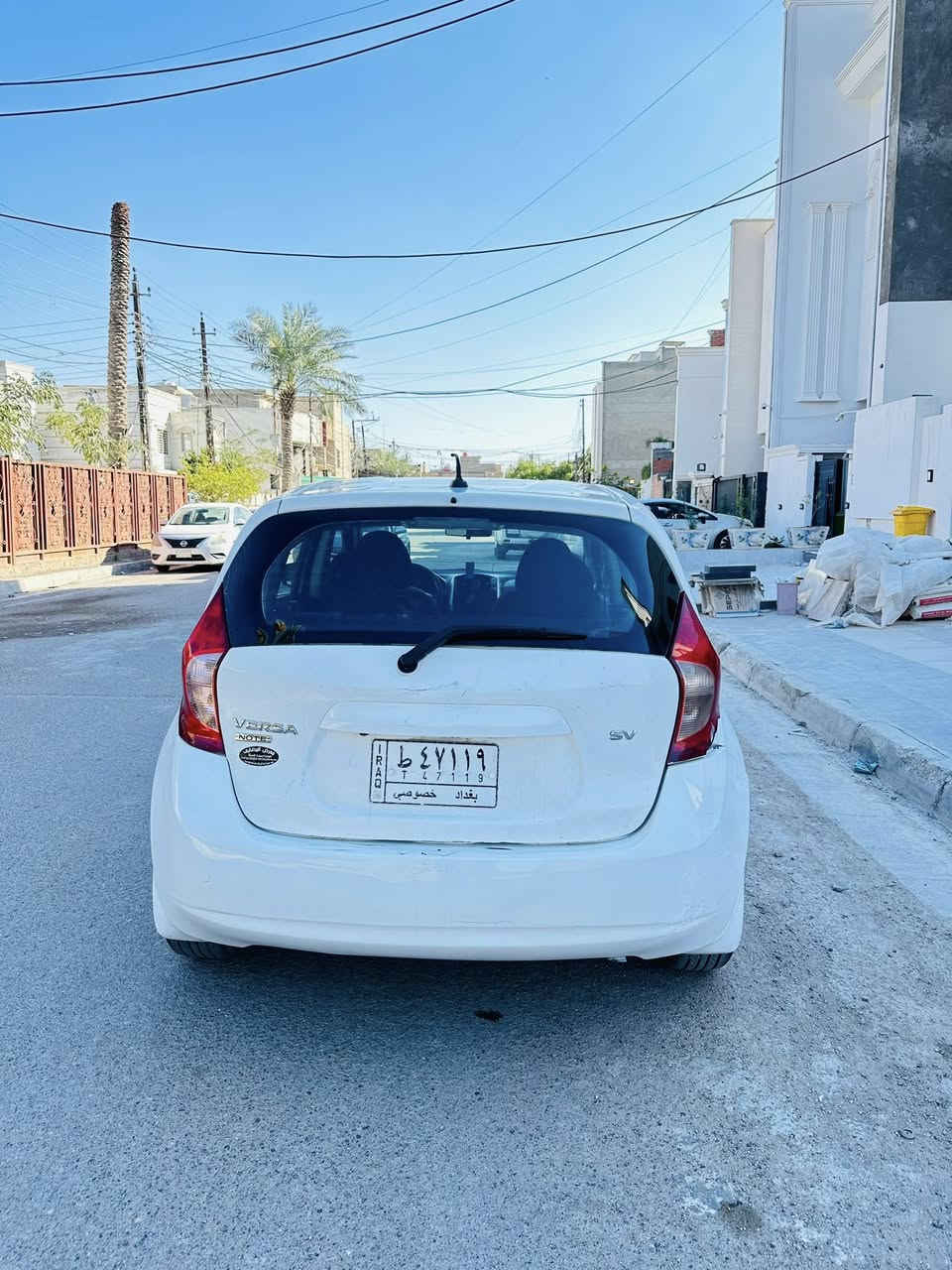 للبيع نيسان فيرسه 2016
كير اوتوماتيك 
محرك 1800 مكفول 
ABS بريك
عدادات دجتال
شاشه كبيره اندرويد مع كامره خلفيه 
تحكم ستيرن جهتين 
ماشيه 44 حقيقي 
داخل نظيف جداً 
جمييع الأيرباكات سليمه 
تبريد ممتاز 
تدفئه ممتازه 
تخم تاير جديد 
باتري جديد 
صبغ قطعتين فقط من امريكا 
بدون ضرر داخلي نهائيًا 
السعر 85 ورقه 
مكاني الغزاليه 
***********
