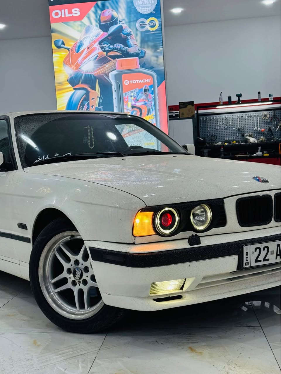 بۆ فرۆشتن مۆدیلی ٩٠ کراوەتە ٩٥ ئێم مەکینە ٥٢٠ بیلاد گێر عادی گێر مەکینە ئەکسل بەشەرت  پلاک و نۆزڵ لۆک فیتپەمپ لۆکە  ❤️❤️ ناو جلدە
کوشن سیاحی❤️ 
پێشی گەورە❤️ 
٢ جام کارەبا❤️
سلایدە❤️ 
ویلی ئێم❤️
عامە بۆ جوانی 
پێشی لێدانێکی  بچوکی هەیە 
سەیەرەکە هی خۆمە هی مەعرەز نیە 
رۆن فلتەری تازام گۆریوە 
کامل سێرڤسم بۆ کردوە
لە هەولێرم داوای ٥٥ مەجالێکی کەم
0750 5618603
*********** أربيل, العراق
